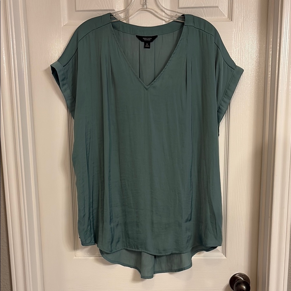 Simply Vera Vera Wang Sage Green Blouse